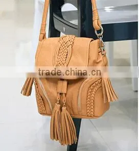 DY0035Z Europea Fashion pu Leather Knitted Fringe Shoulder Bag thumbnail-1