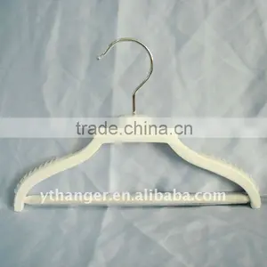 WA43 Laminated Wooden Infant Hanger thumbnail-1