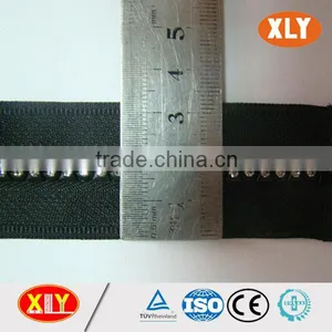 China XLY Zipper #5 Cheap Price Single Stone Diamond Zipper thumbnail-4