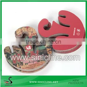 Sinicline Personalized Cardboard Shoe Hangers thumbnail-4