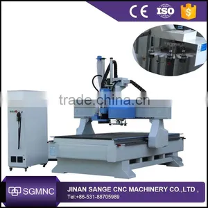 China 1325 3d Atc Cnc Wood Machine , Automatic Door Engraving Router Cnc With Vacuum Table thumbnail-5