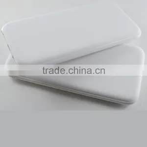 Factory Competitive Price Smart Charging Unique 10000mah Power Bank thumbnail-4