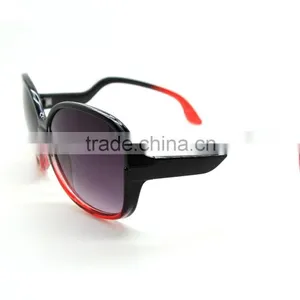 2015 Women's Plastic Sunglasses Wholesale UV400 thumbnail-1