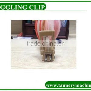 Leather Toggling Machine Clip thumbnail-6