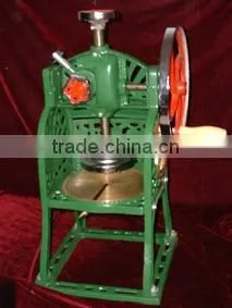 826# Manual Snow Ice Shaving Machine thumbnail-2