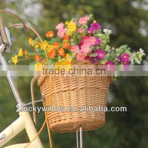 Removable Woven Wicker Bicycle Basket thumbnail-4