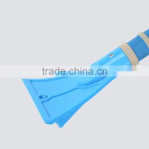 Snow Brush With Ice Scraper Two Section Telescopic Handle thumbnail-5