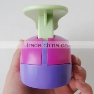 Cute Type 11*6.6*8cm Hand Press Star Shape DIY Handmade Paper Hole Puncher for Kid Cut thumbnail-2