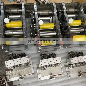 Ultrasonic Face Nose Bridge Welding for Folding Conveyor Rollers Machine Clipart thumbnail-6