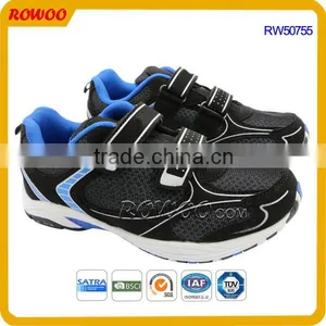 Buyer Import Customized Shoes Made in China thumbnail-1