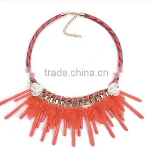 2016 New Fashion Bib Collar Leaves Tassels Chunky Luxury Choker Necklace thumbnail-2