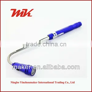 3 LED Telescopic Extendable Flashlight thumbnail-1