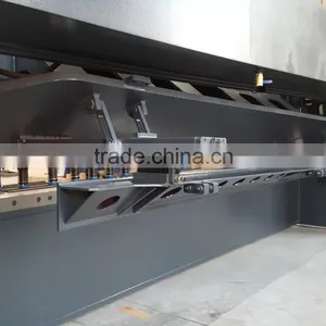 25X4000mm Hydraulic Guillotine Shearing Machine With South Korea Kacon Pedal Switch thumbnail-6