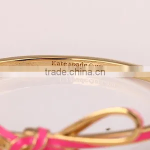 China Wholesale Bowknot Style High Quality Glow Bracelet thumbnail-6