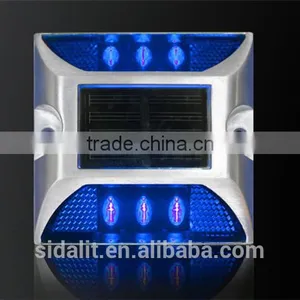 Easy Installation White 600mAH NI-MH Battery Road Side Solar Road Stud Flashing Light thumbnail-3