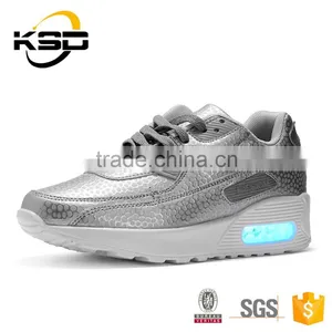 Used Sport Led Shoes So Cheap Sports Shoes For Light up Shoes Adult thumbnail-4
