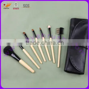 Customized Makeup Facial Brush Set thumbnail-1