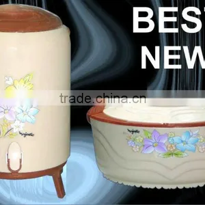 Colorful Plastic Water Cooler and Casserole Set thumbnail-1
