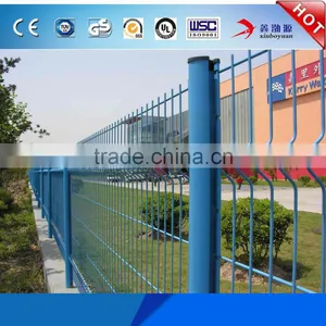 Factory High Quality Cheap Price Welded Mesh 3D Curvy Hot Sale Triangular Fence Netting thumbnail-3
