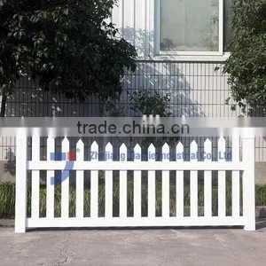 PVC Picket Fencing Guardrail thumbnail-1