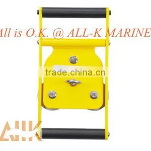 Yellow Pilot Ladder Magnet-Hull Magnet thumbnail-1