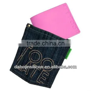 Theft-proof Fashion Silicone Wallet thumbnail-1