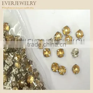 Sew on Cut Glass Crystals 4mm in Silver Settings Montees 4 Holes Bead thumbnail-1