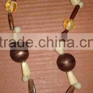 Wood Bead Necklace thumbnail-1