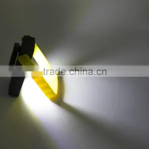 Small COB Rotating Hook Work Light With Carabiner thumbnail-6