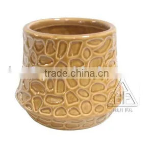 Plant Pot thumbnail-1