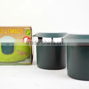 Plastic Snail Trap thumbnail-1
