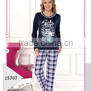 FASHIONABLE WOMAN PAJAMAS FOR WINTER thumbnail-1