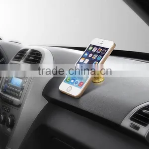 Magnetic Car Phone Holder thumbnail-2