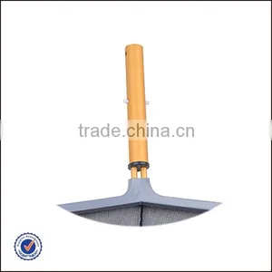 Professional Leaf Rake With Nylon Net And Aluminum Handle thumbnail-2