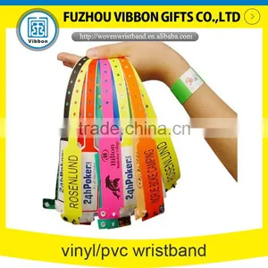 Wholesale Coustomized Vinyl Pvc Wristbands for Events thumbnail-4