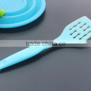 CK-3124 High Quality Non-stick 6pcs Gadget Silicone Kitchen Cooking Tools Set Nylon Kitchen Utensil Set With PP Handle thumbnail-3