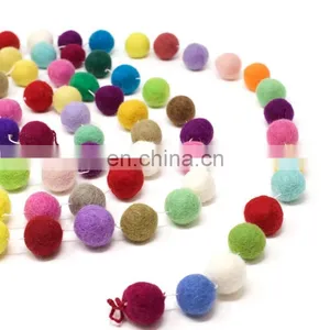 Factory Supply Customized Size Wool Chemical Fiber Tennis Ball thumbnail-6