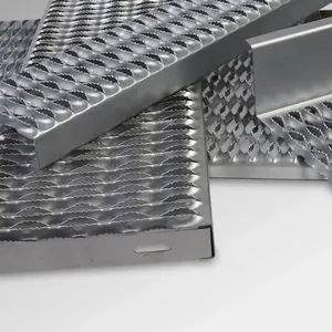 Non-Slip Safety Serrated Walkway Grip Strut Diamond Steel Plank Grating Panel thumbnail-1