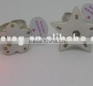 Customized Design LED Light Blinking Finger Rings for Party thumbnail-1