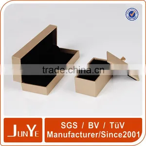 Gold and Black Cufflink Wine Paper Package Box With Handle thumbnail-1