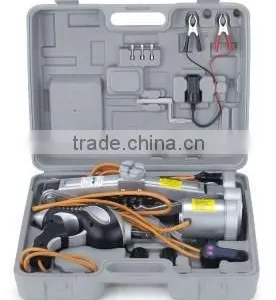 2000kgs 12 Volt Electric Hydraulic Car Jack thumbnail-2