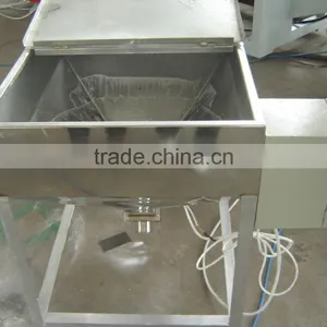Hot Sale Plastic Pet Hopper Screw Automatic Feeder Machine thumbnail-3