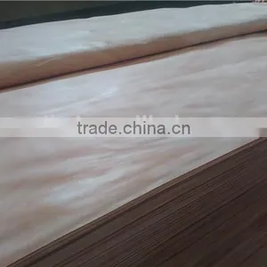 Wells Rotary Cut Grade a b c 0.3mm 4'x8' Decorative Natural Okoume Face Veneer thumbnail-2