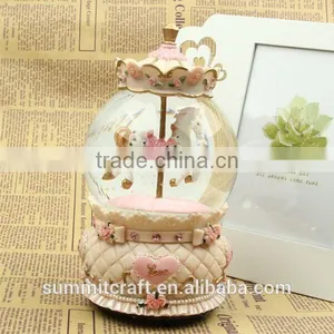Resin Music Romantic Wedding Horse Snow Globes Carousel Snow Globe thumbnail-2