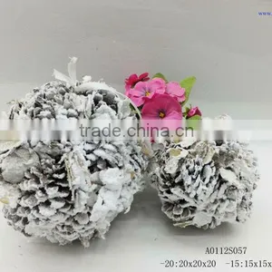 Pinecone Balls With Snow thumbnail-1