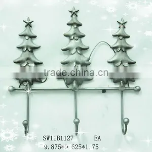 Metal Christmas Tree Wall Hook thumbnail-1
