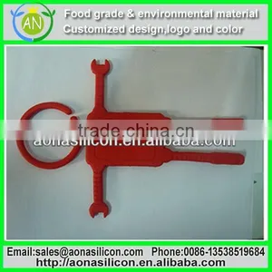 Silicone Hook for Iphone 5s thumbnail-1