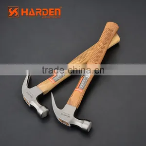Professional Claw Hammer With Oak Wood Handle thumbnail-5