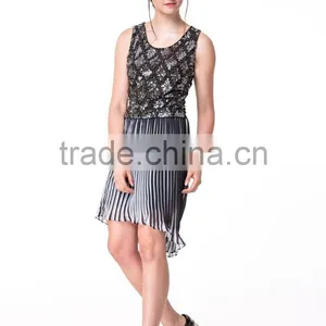 2017 New Arrival Lovely 2 Pieces Set Christmas Beaded Top and Pleated White & Black Skirt thumbnail-3