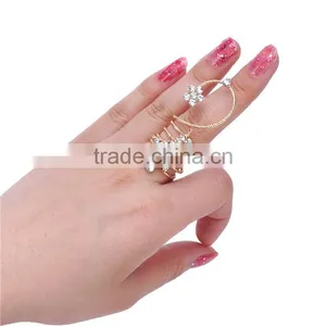 Gold&Silver-plated Rhinestone Flowers Wrap Around Spiral Rings thumbnail-1